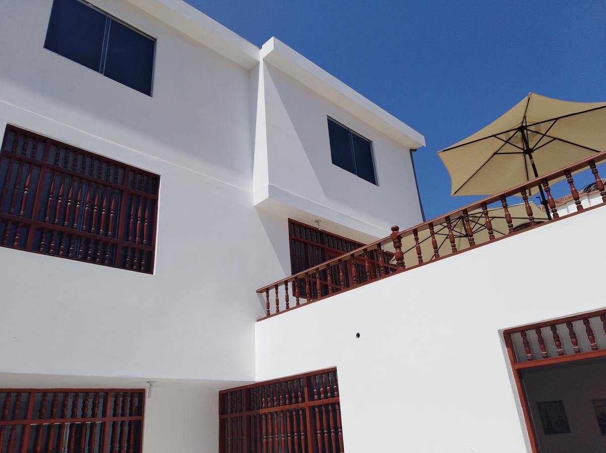 Punta Huanchaco Hostel Exterior foto